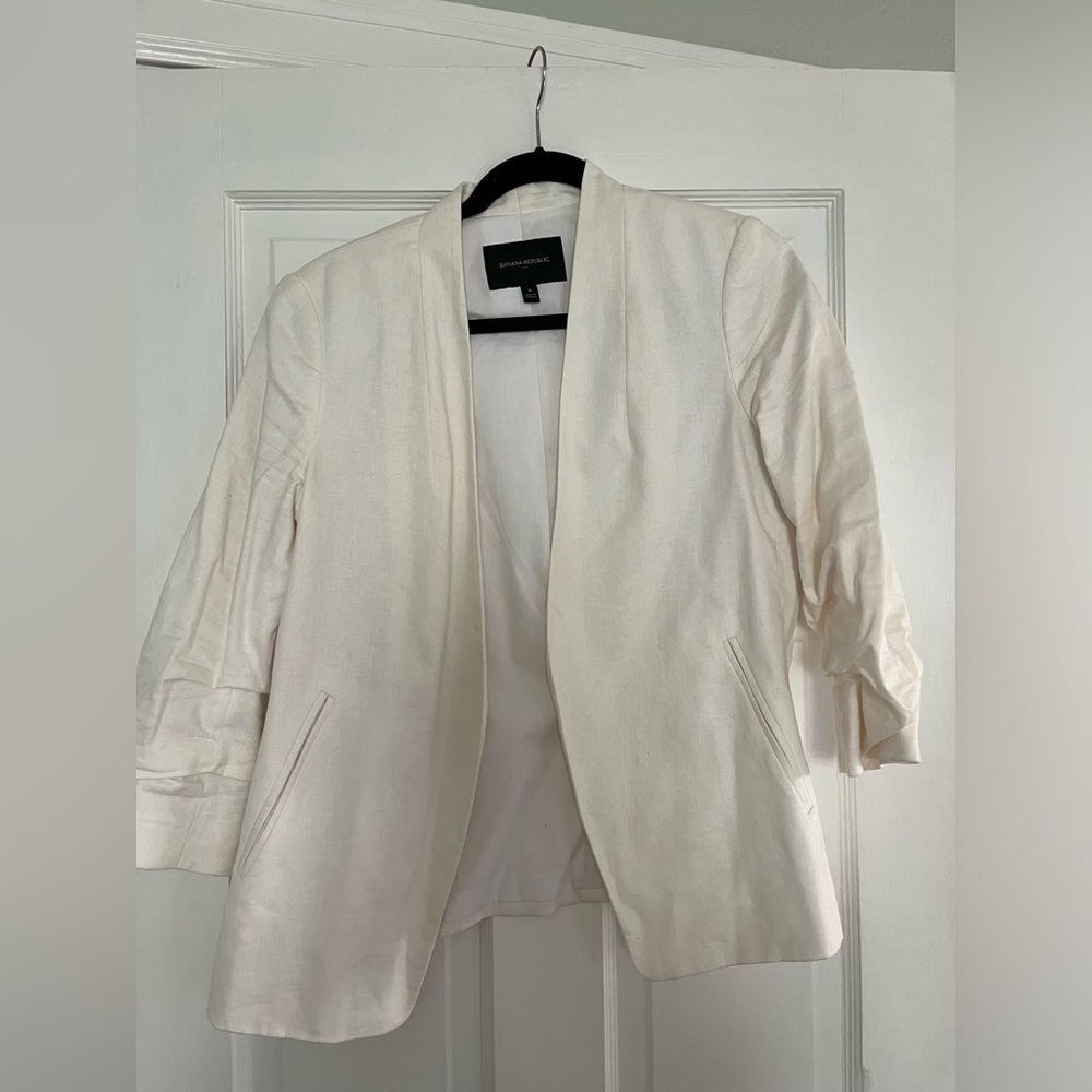 White linen blazer (size 8)